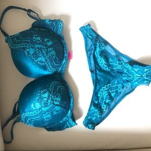 bra and underwear set - never worn before!